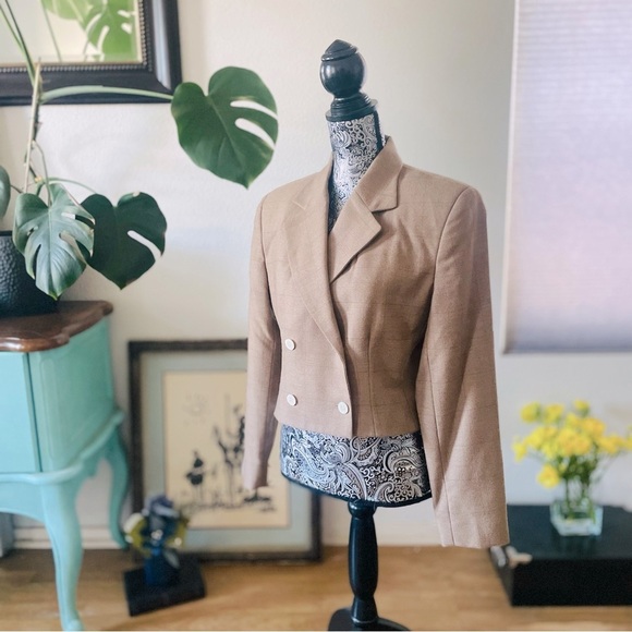 J. Crew Cropped Double-Breasted Wool Blazer, Size 8 - Picture 5 of 7